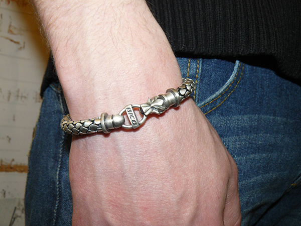   Мужской стильный браслет  FB301 из серии Bico покрытие серебро  из звеньев в виде чешуи и  с головой Дракона 