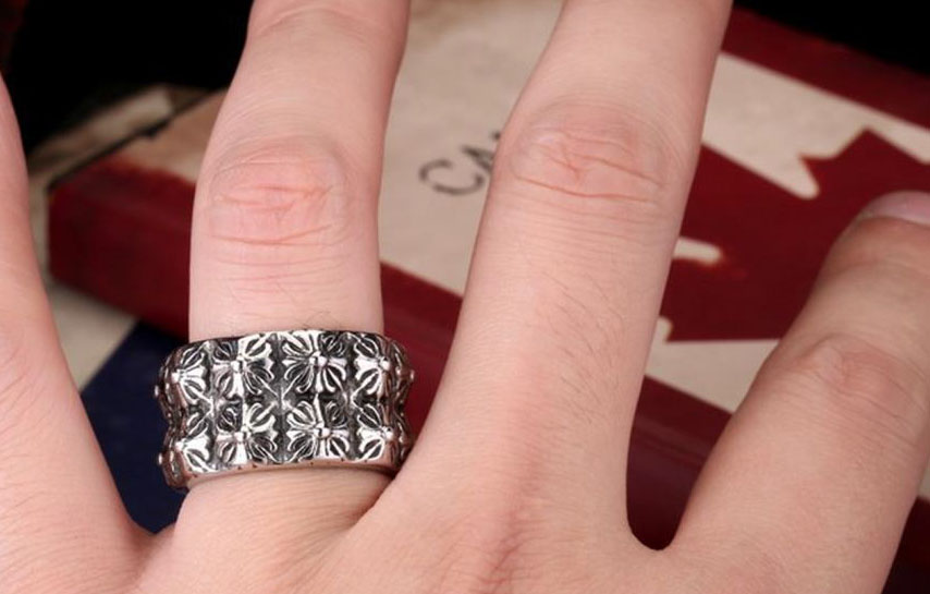 Кольцо Chrome Hearts Флер де лис сталь, чернение подарок мужчине, парню Кольцо Chrome Hearts Флер де лис сталь, чернение подарок мужчине, парню