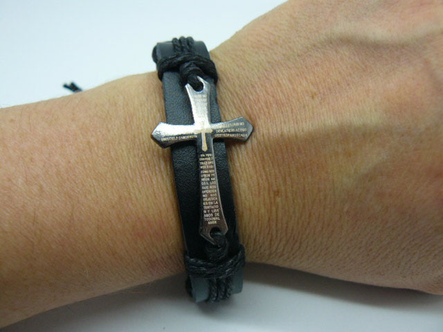  Кожаный браслет с крестом подарок парню, мужчине,  девушке, женщине