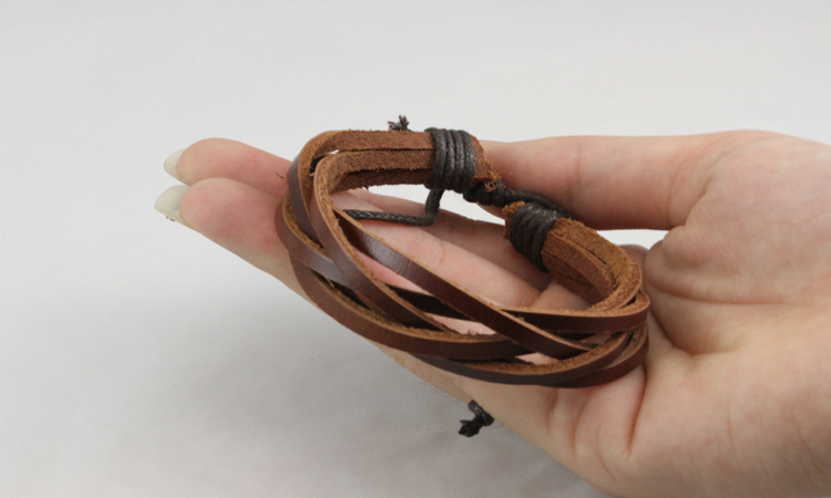 Плетеный браслет коричневого цвета из натуральной кожи- стиль унисекс