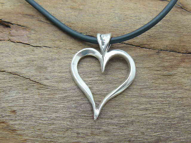  Кулон подвеска  Сердце серебро 925 подарок Девушке женщине подарок влюбленным на каждый день  серебро ручная работа