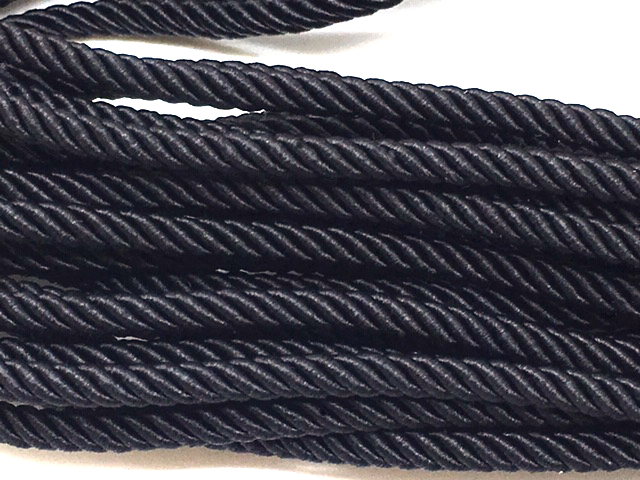Круглый витой  шнур из 100% шелка (натуральный) диаметром 3 мм для изготовления  браслета чокера высокого качества класс ПРЕМИУМ Италия