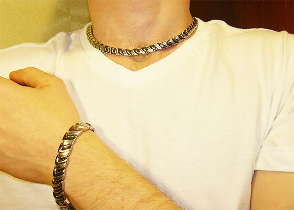   Мужской браслет из стали с магнитами Центурион с ожерельем (комплект) 