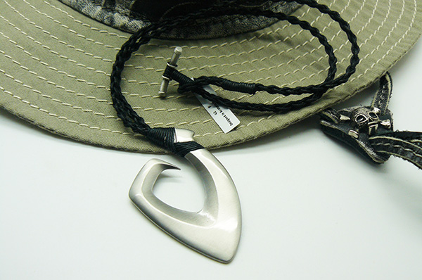  Ожерелье Bico MATAU MILLENIUM  серии Pacific  покрытие пластинами серебра плетение шнура из джута  для парня, мужчины подарок стиль Hand made ручная работа 